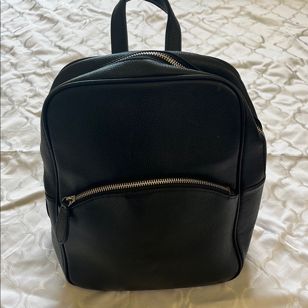 HESHE black leather backpack handbag